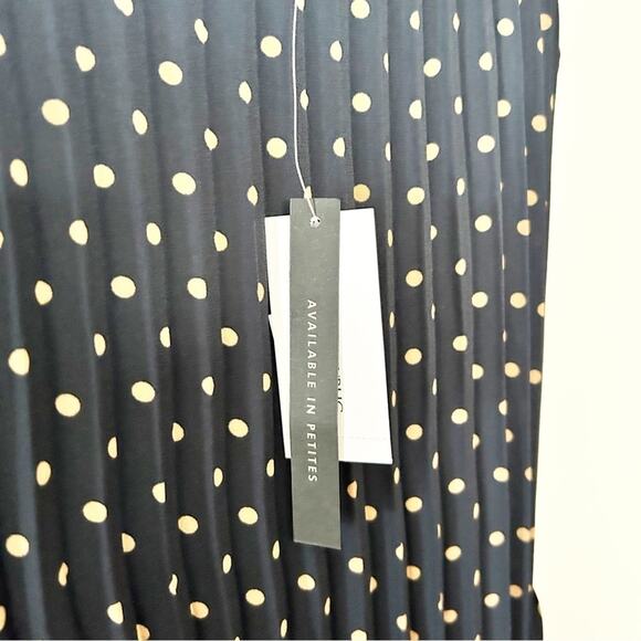 NWT Banana Republic Navy Beige Polka Dot Pleated Maxi Dress Belted Waist Size 4 - Picture 5 of 7